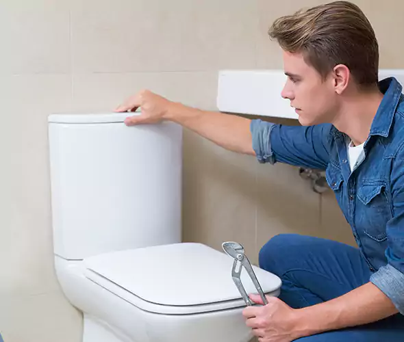 Expert Plumber for Toilet Replacement in Lauderhill, FL: Schedule Affordable Toilet Replacement Services with Us